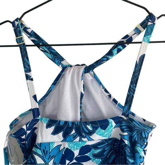 Bleu Rod Beattie High Neck‎ Keyhole 8 One-Piece Swimsuit - Picture 3 of 9